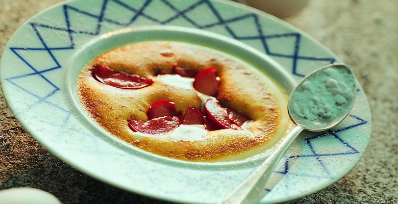 Gratin di prugne e coriandolo bio